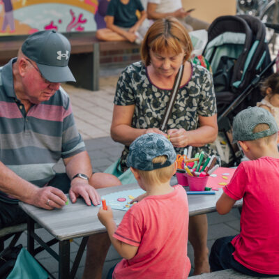 kreativwerkstatt-baselaktion-15-juni-2024-ree-carre-offenburg